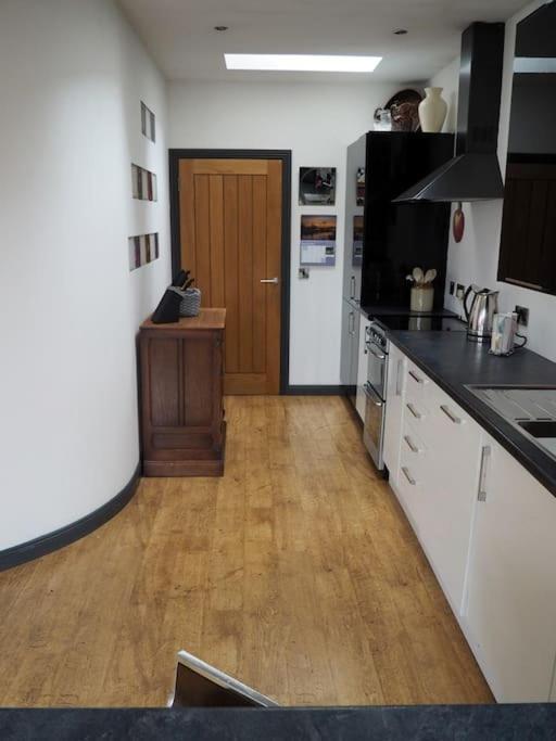 Fern Lodge Angus, Kirriemuir Экстерьер фото