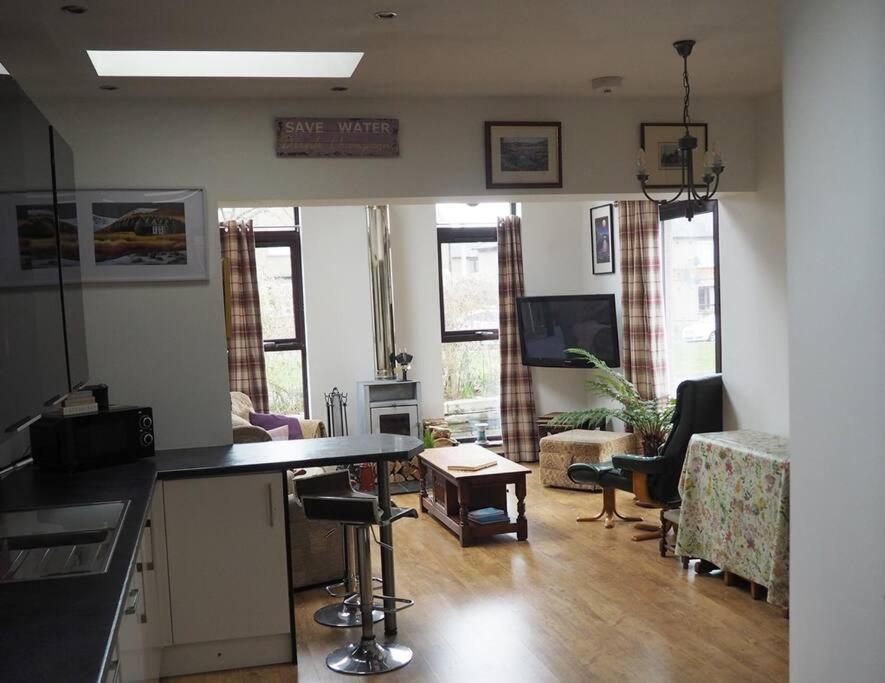 Fern Lodge Angus, Kirriemuir Экстерьер фото