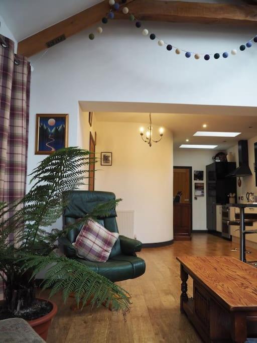 Fern Lodge Angus, Kirriemuir Экстерьер фото